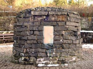 james gavin monument, douglas